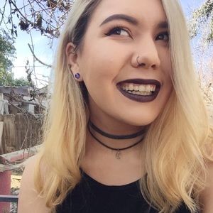 Meet your Posher, Sabrina